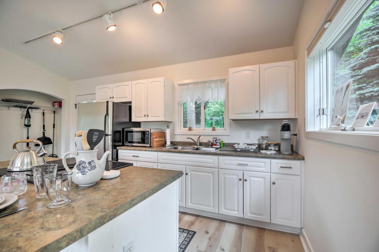 Ferienwohnung Airy And Bright Hideaway Near Smugglers Notch! Cambridge Exterior foto